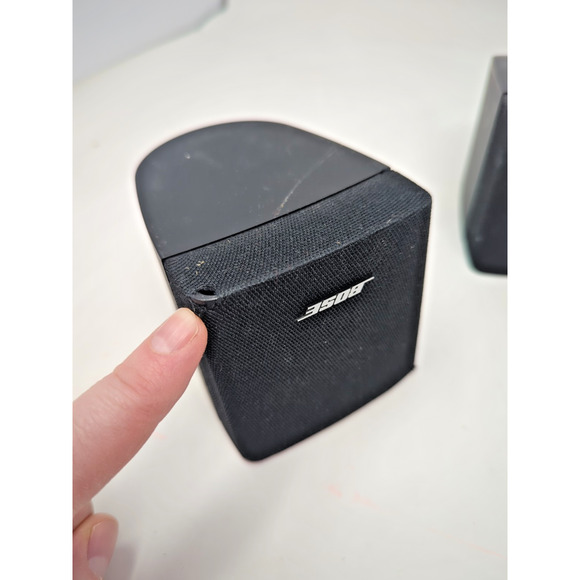 5 x Bose Cube Speakers Acoustimass Lifestyle Mountable Surround fast shipping - Picture 3 of 4